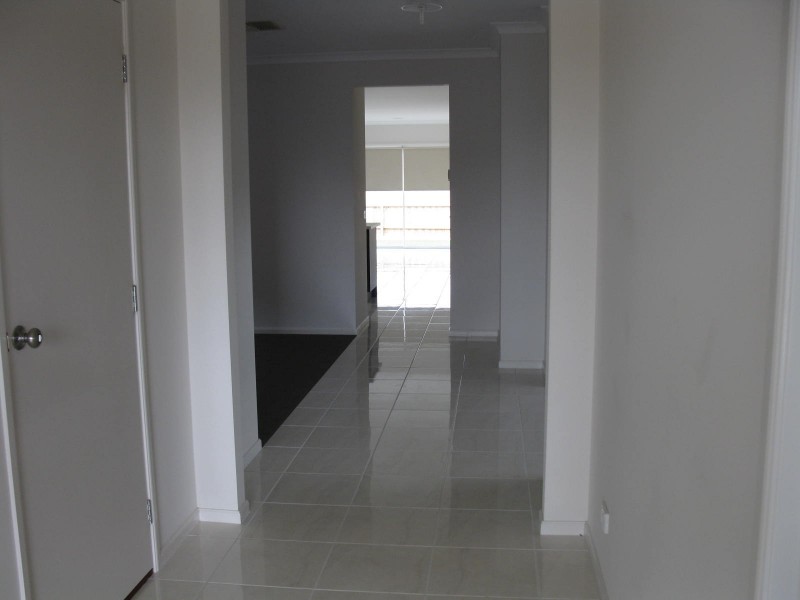 7 Pangana Drive, Point Cook VIC 3030