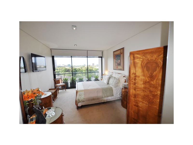 1108/250 St Kilda Road, Melbourne VIC 3000