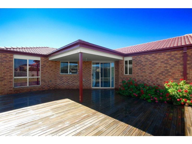 41 Baden Powell Drive, Tarneit VIC 3029