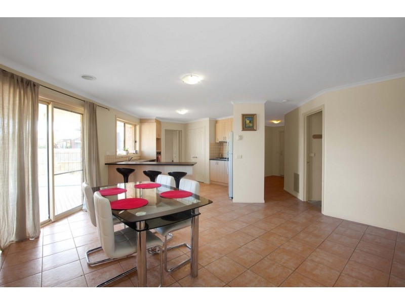41 Baden Powell Drive, Tarneit VIC 3029