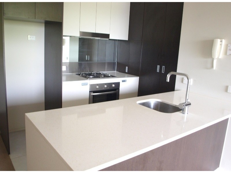 110/86 Altona Street, Kensington VIC 3031