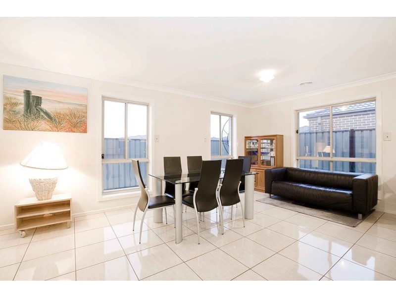 15 Breasley Parkway, Point Cook VIC 3030