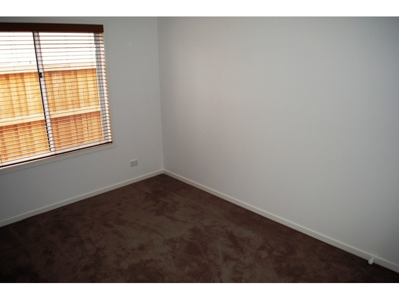 25 Rivulet Drive, Point Cook VIC 3030