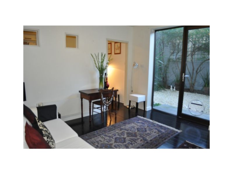 3/44 Kneen Street, Fitzroy VIC 3065