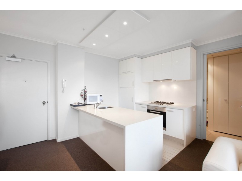 711/63 Whiteman Street, Southbank VIC 3006