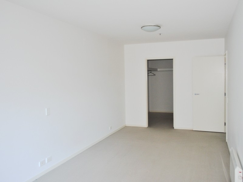 301/30 Rakaia Way, Docklands VIC 3008