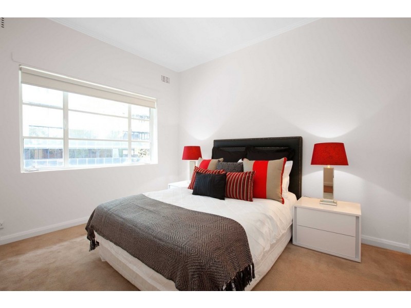 3/59 Queens Road, Melbourne VIC 3004