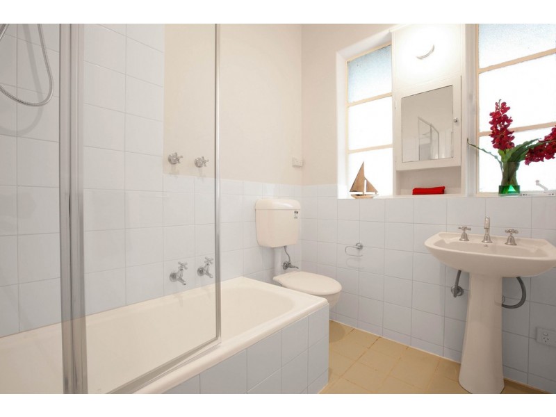 3/59 Queens Road, Melbourne VIC 3004