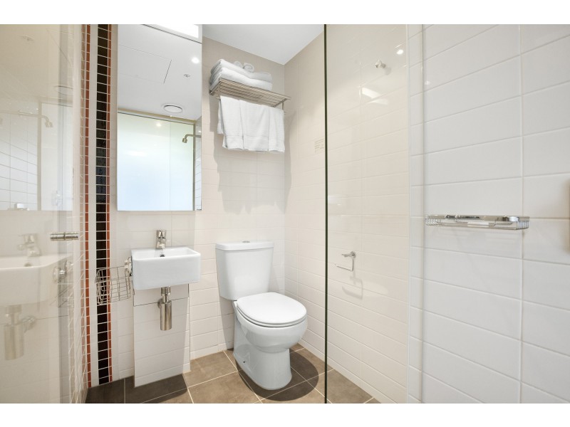 704/181 A’Beckett Street, Melbourne VIC 3000