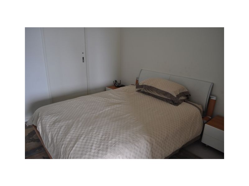 1804/25-33 Wills Street, Melbourne VIC 3000