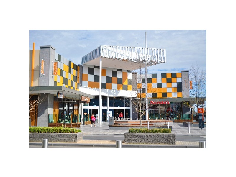 81 Fongeo Drive, Point Cook VIC 3030