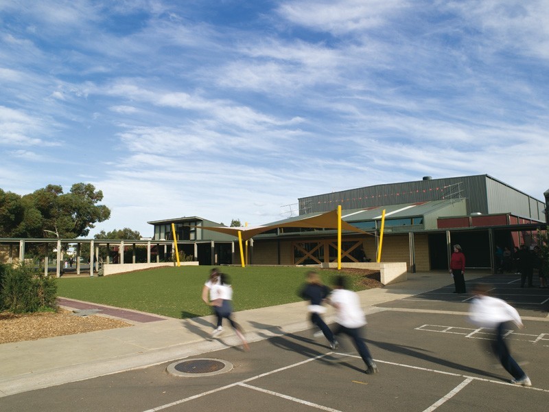 81 Fongeo Drive, Point Cook VIC 3030