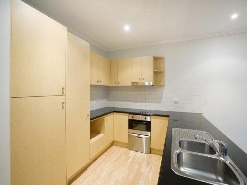25/2 Newmarket Way, Flemington VIC 3031