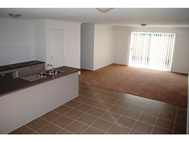 22 Lockheed Parade, Point Cook VIC 3030