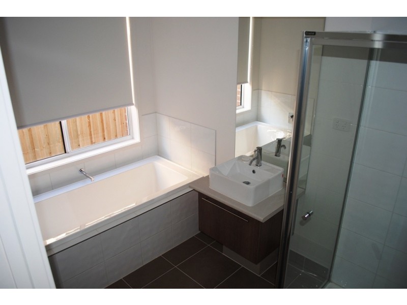 22 Lockheed Parade, Point Cook VIC 3030