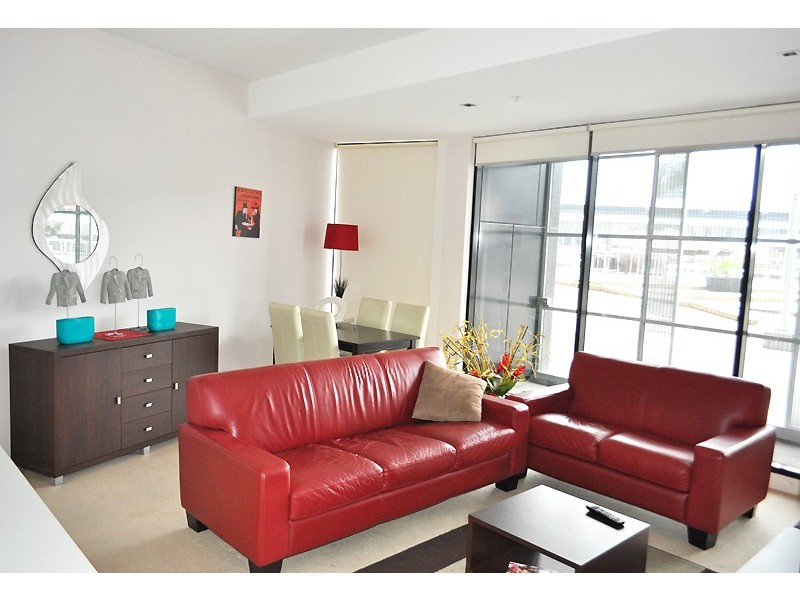 G01/60 Siddeley Street, Docklands VIC 3008
