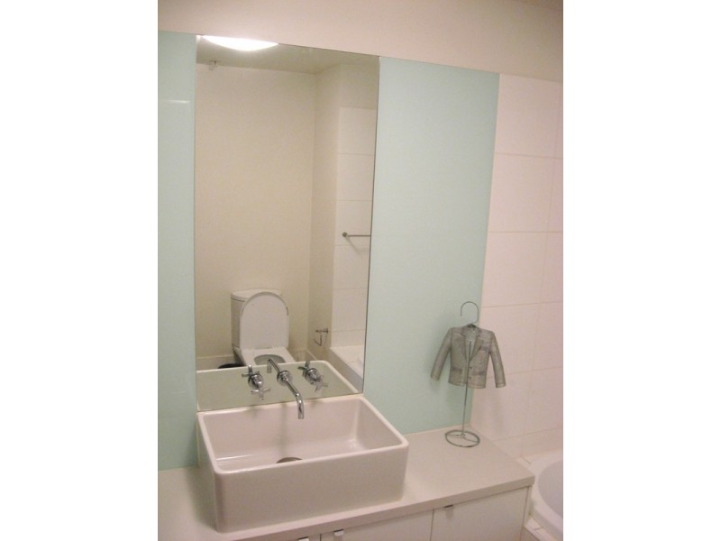 G01/60 Siddeley Street, Docklands VIC 3008