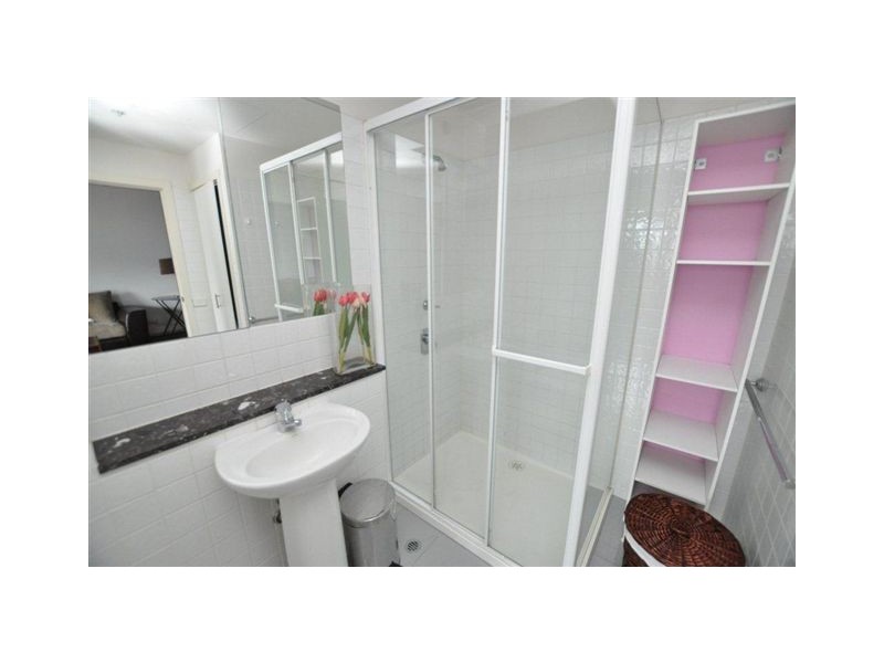 2405/250 Elizabeth Street, Melbourne VIC 3000