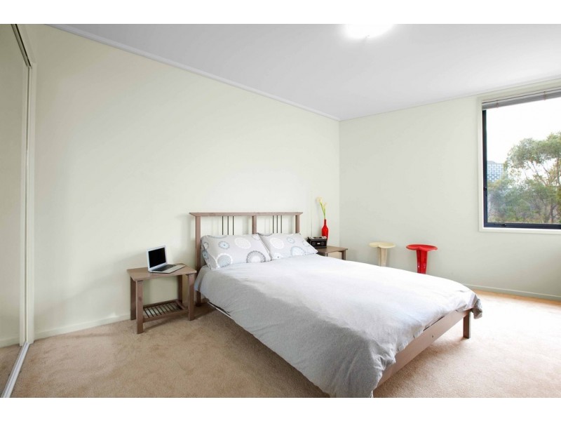 23/99 Whiteman Street, Southbank VIC 3006
