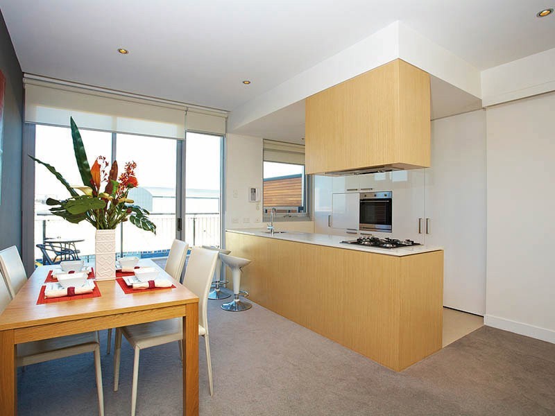 249/9 Wharf Street, Docklands VIC 3008