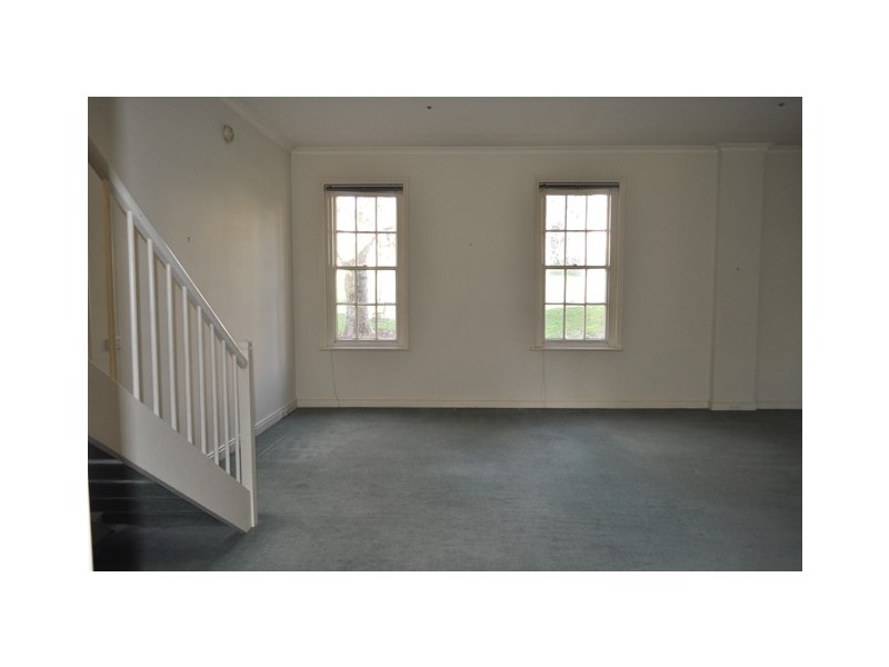 144 Wiltshire Drive, Kew VIC 3101