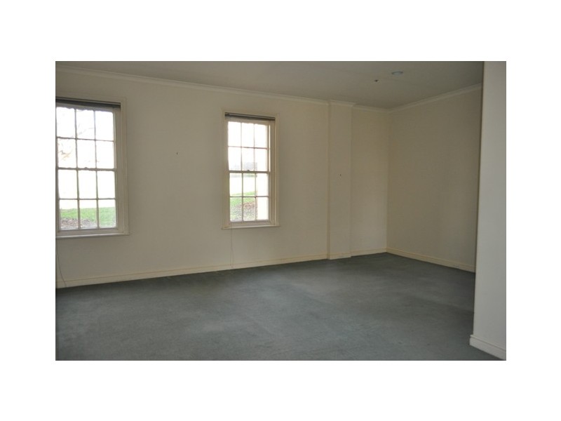 144 Wiltshire Drive, Kew VIC 3101
