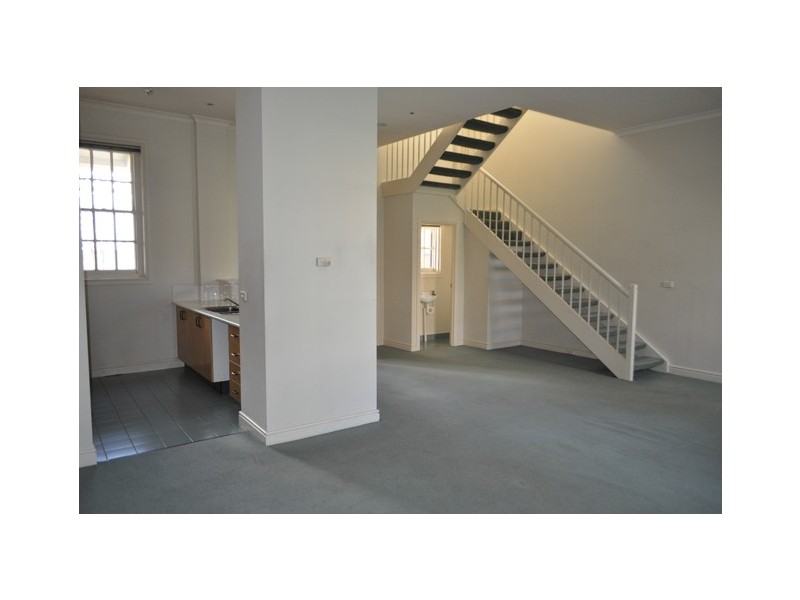 144 Wiltshire Drive, Kew VIC 3101