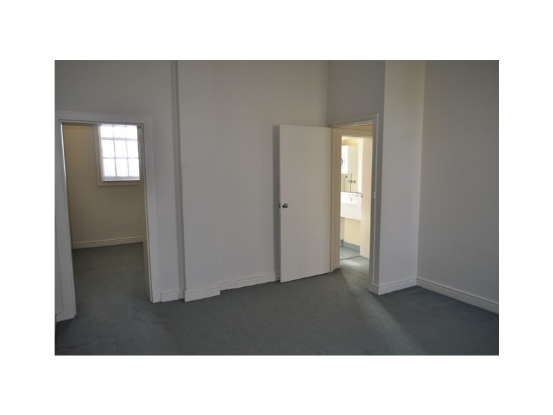 144 Wiltshire Drive, Kew VIC 3101
