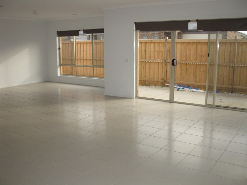 1 St Martins Boulvevard, Truganina VIC 3029