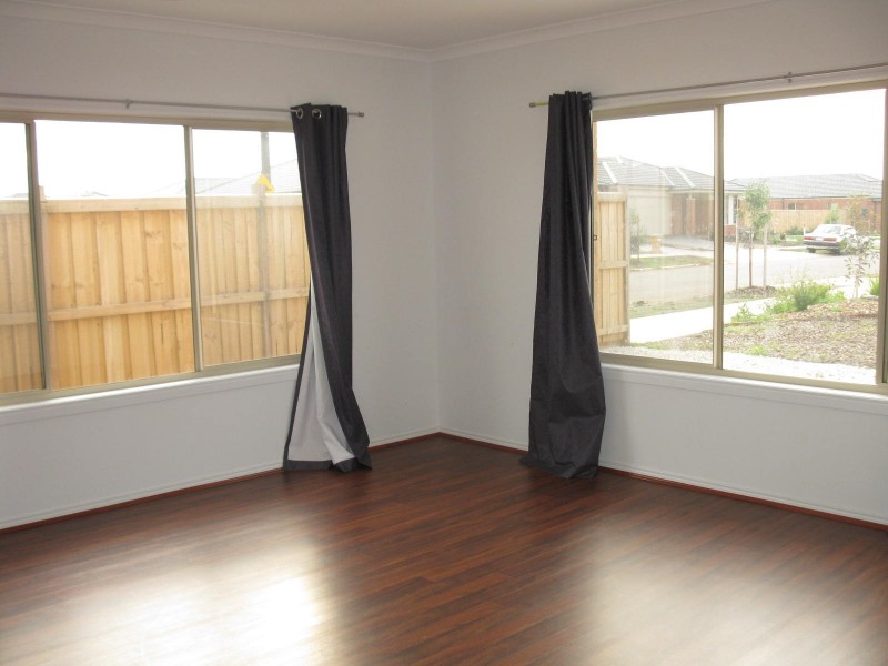 1 St Martins Boulvevard, Truganina VIC 3029