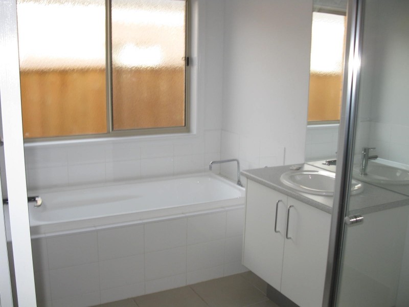 1 St Martins Boulvevard, Truganina VIC 3029