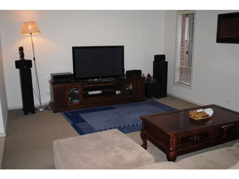 13 Cheviot Drive, Truganina VIC 3029