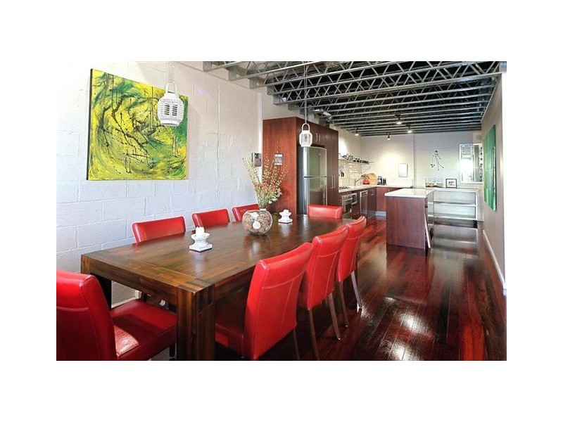 56A Munster Terrace, North Melbourne VIC 3051