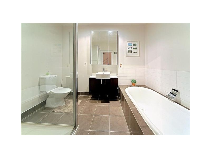 56A Munster Terrace, North Melbourne VIC 3051