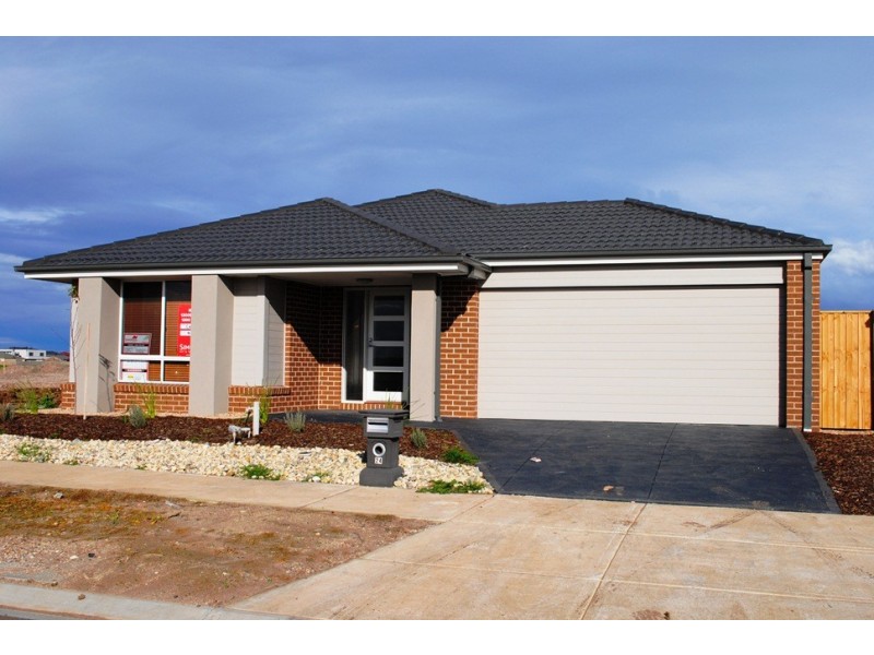 24 Maddock Street, Point Cook VIC 3030