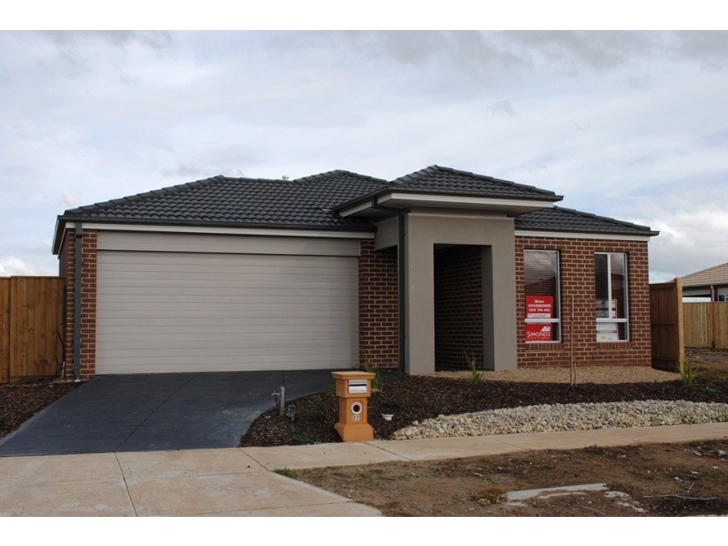 22 Maddock Street, Point Cook VIC 3030