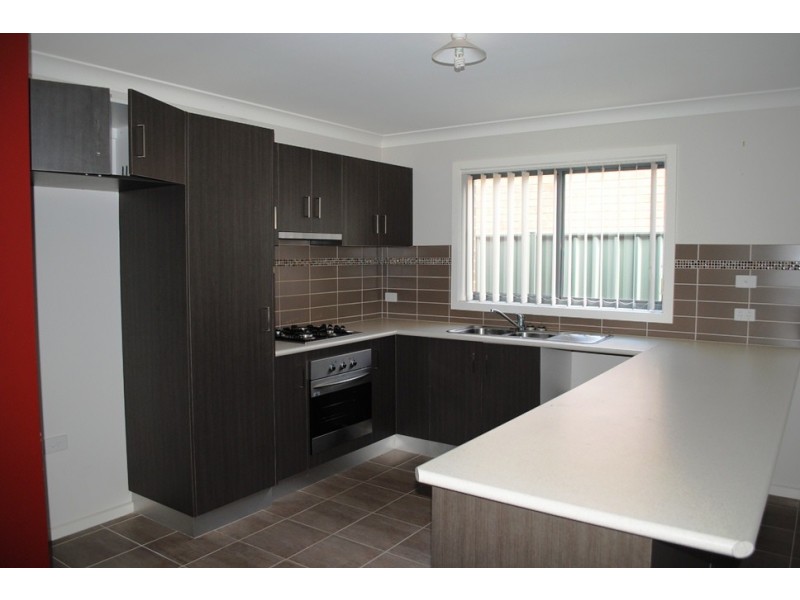 34 Garden View Drive, Tarneit VIC 3029