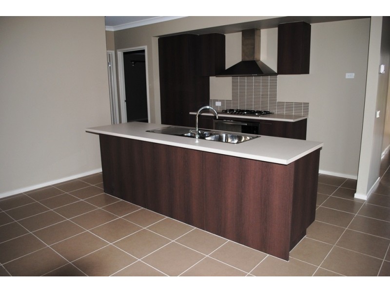 1 Warrego Way, Point Cook VIC 3030