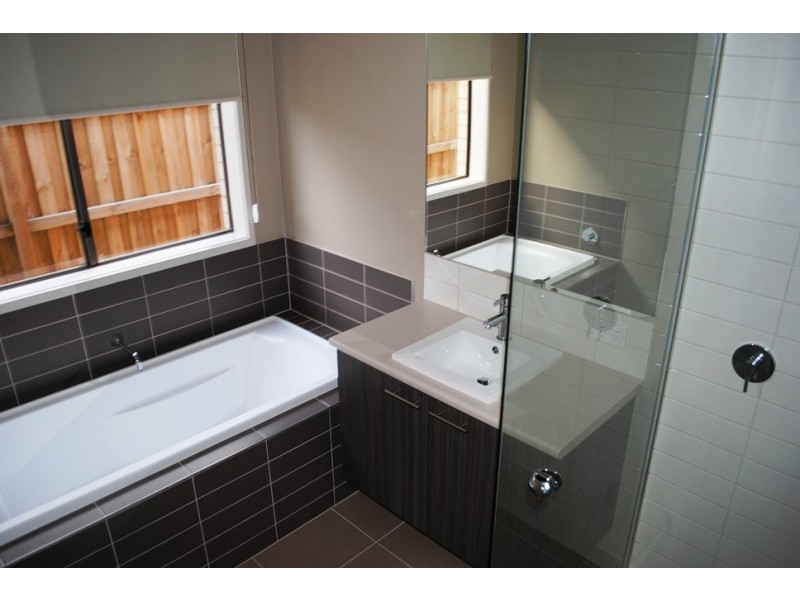 1 Warrego Way, Point Cook VIC 3030