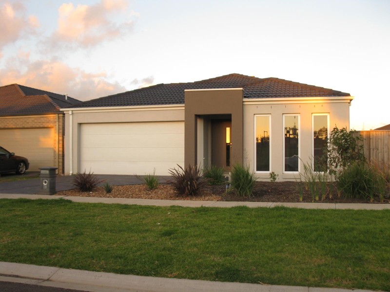 23 Cloudy Crescent, Point Cook VIC 3030