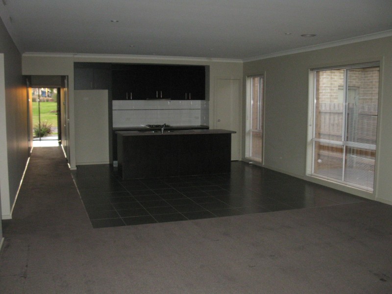 23 Cloudy Crescent, Point Cook VIC 3030