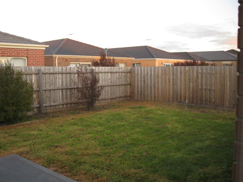 23 Cloudy Crescent, Point Cook VIC 3030