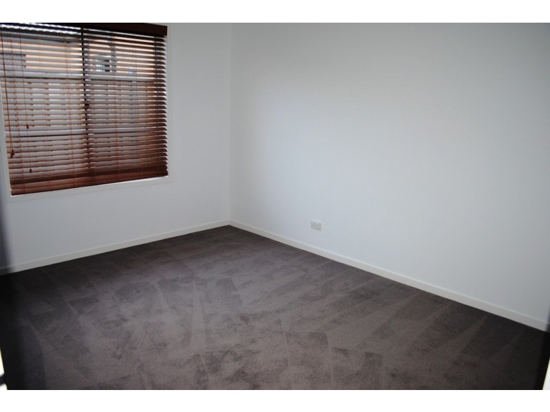 23 Rivulet Drive, Point Cook VIC 3030