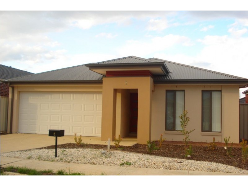 9 Romi Avenue, Truganina VIC 3029