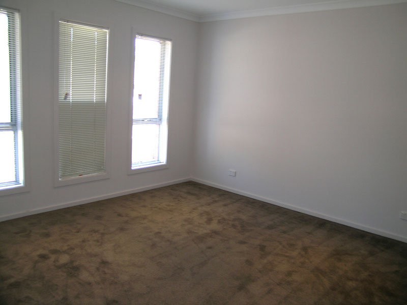 Mernda VIC 3754