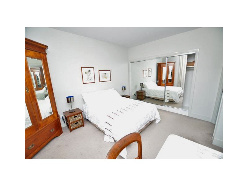 1/221 Sturt Street, Southbank VIC 3006