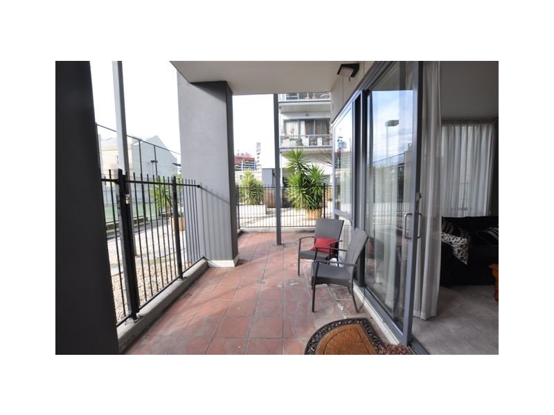 1/221 Sturt Street, Southbank VIC 3006
