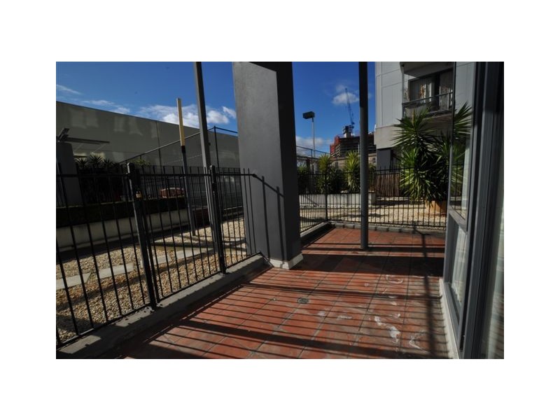 1/221 Sturt Street, Southbank VIC 3006