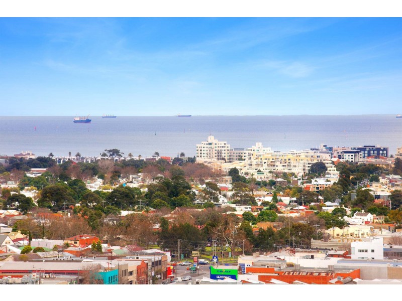 2105/63 Whiteman Street, Southbank VIC 3006