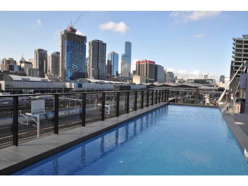 2104/675 La Trobe Street, Docklands VIC 3008